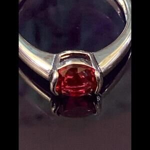 Elegant Red Stone Silver Ring